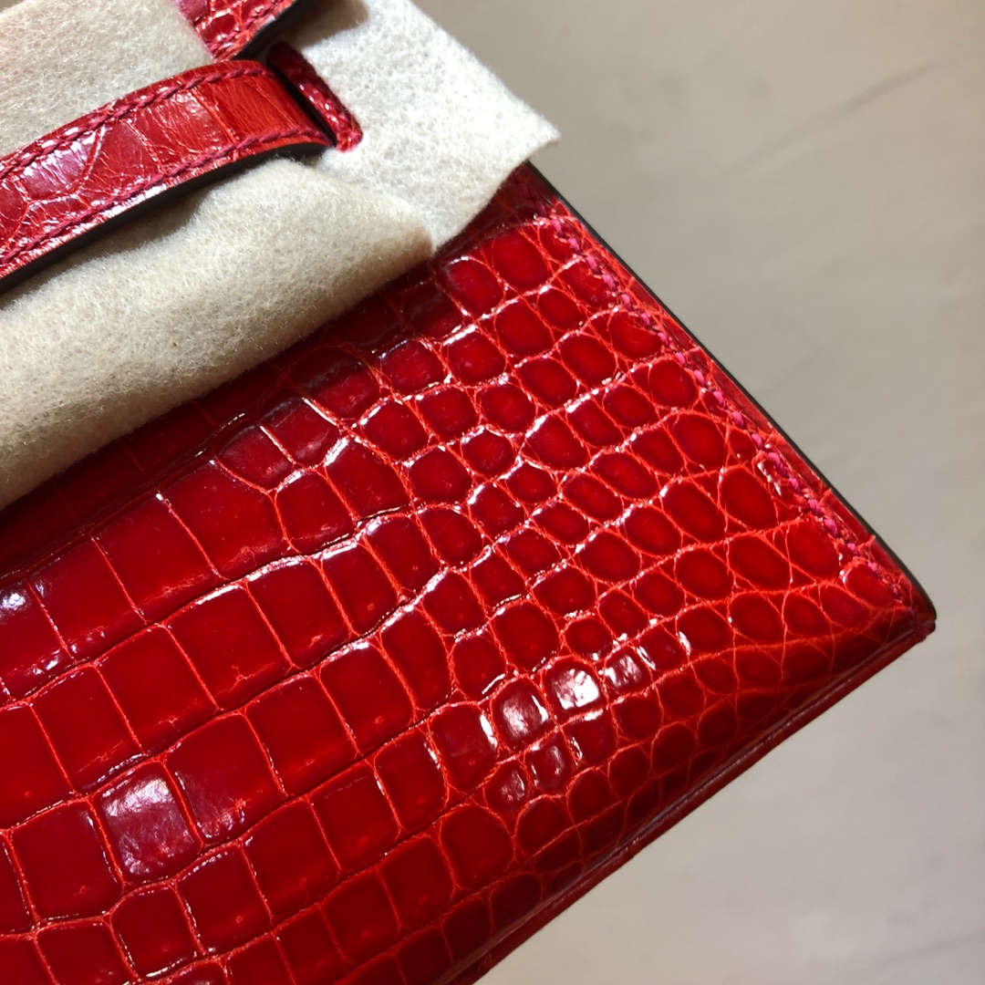 에르메스 미니 켈리백22 레드 금장 샤이니 악어가죽